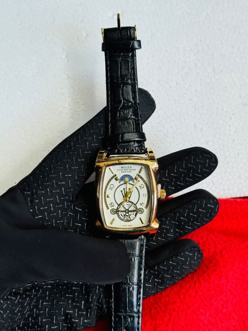 Montre Rolex en cuir , pour femme ou Homme