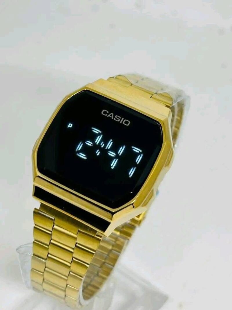 Montre Casio Digitale